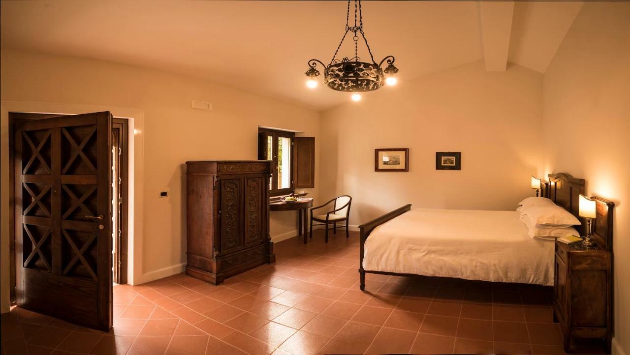 Il Mulino Della Signora Luxury Country House Frigento Exterior photo